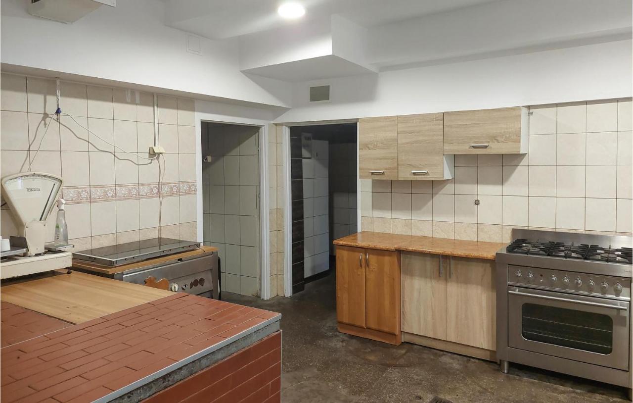 Raciaz Cozy Home In Raciaski Mlyn With Kitchen מראה חיצוני תמונה